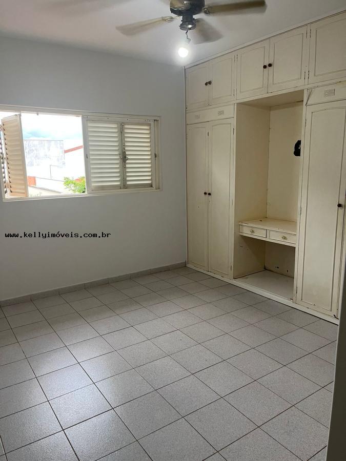 Casa à venda com 4 quartos, 363m² - Foto 32