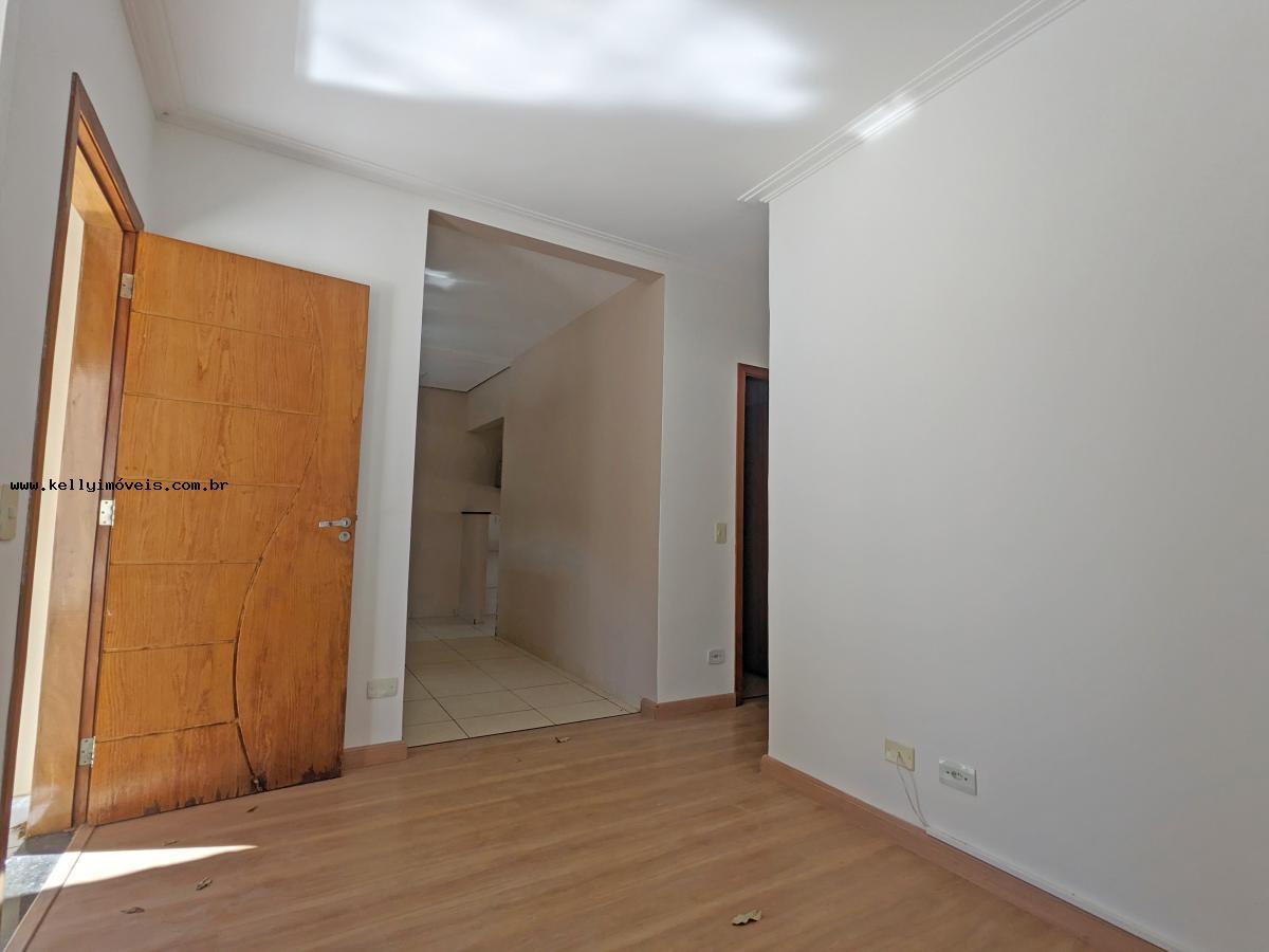 Casa de Condomínio à venda com 2 quartos, 200m² - Foto 3