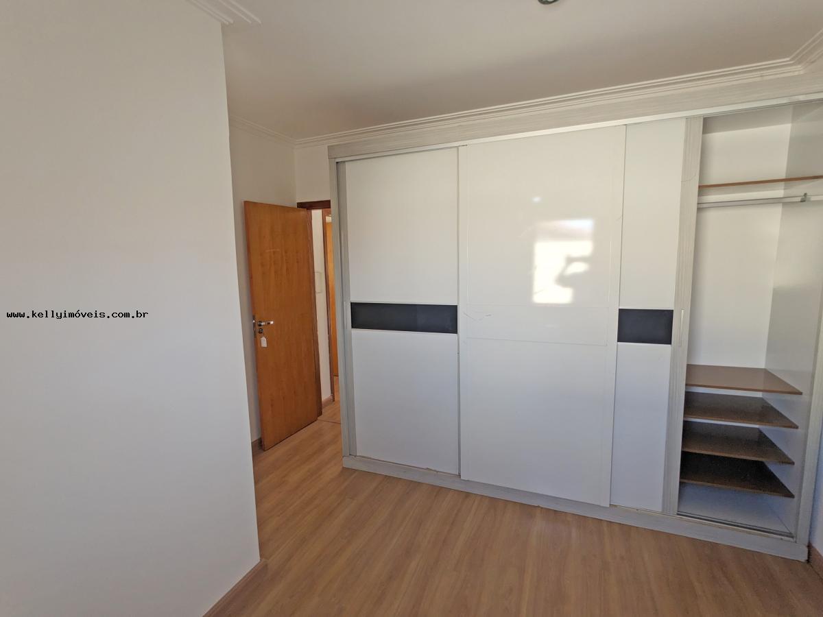 Casa de Condomínio à venda com 2 quartos, 200m² - Foto 19