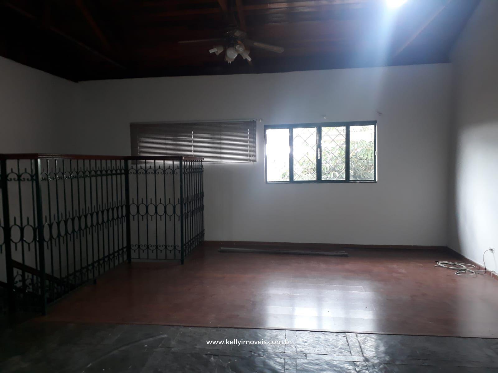 Casa à venda com 3 quartos, 250m² - Foto 5