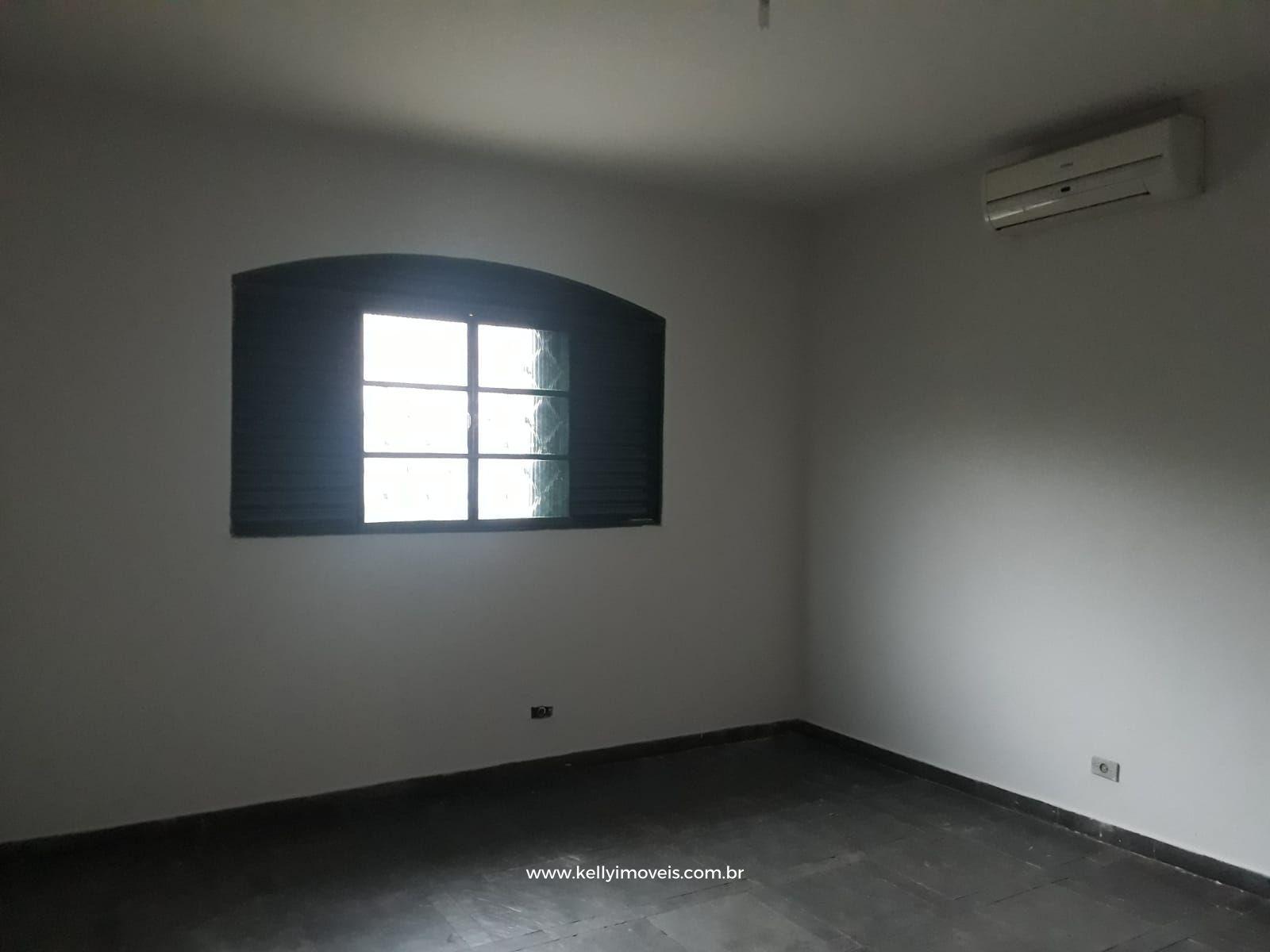 Casa à venda com 3 quartos, 250m² - Foto 10