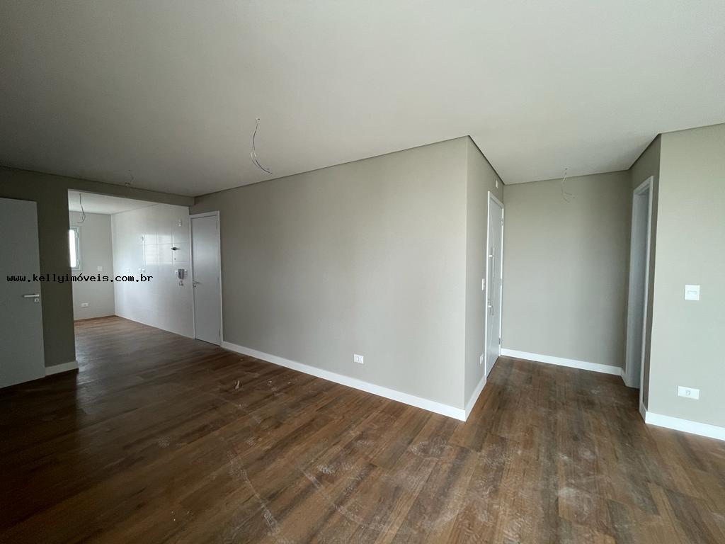 Apartamento à venda com 3 quartos, 96m² - Foto 7