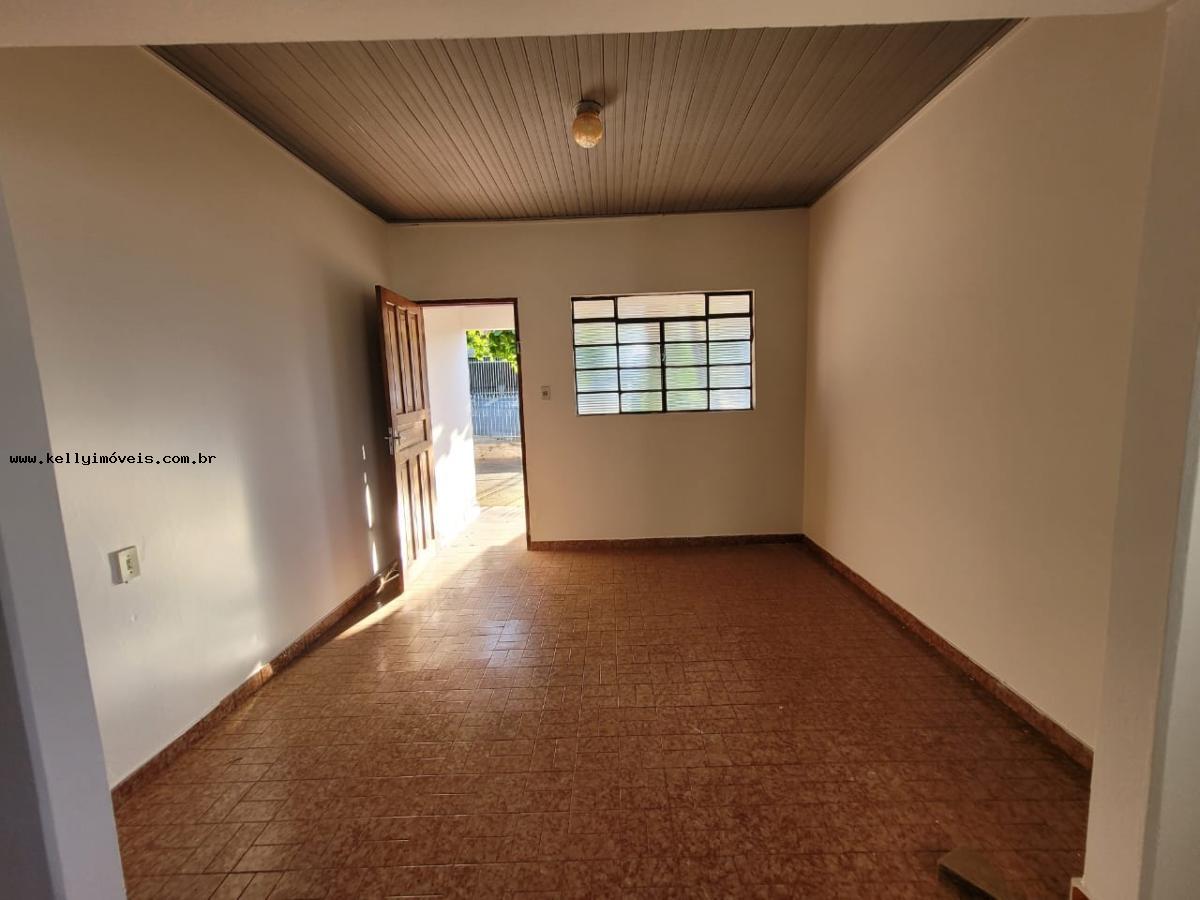 Casa à venda com 3 quartos, 600m² - Foto 8