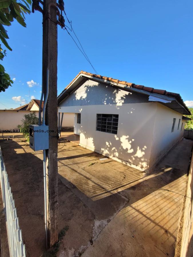 Casa à venda com 3 quartos, 600m² - Foto 5