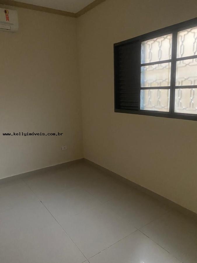 Casa à venda com 3 quartos, 180m² - Foto 5