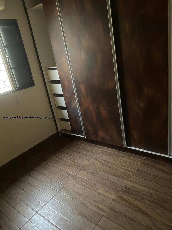 Casa à venda com 3 quartos, 180m² - Foto 12