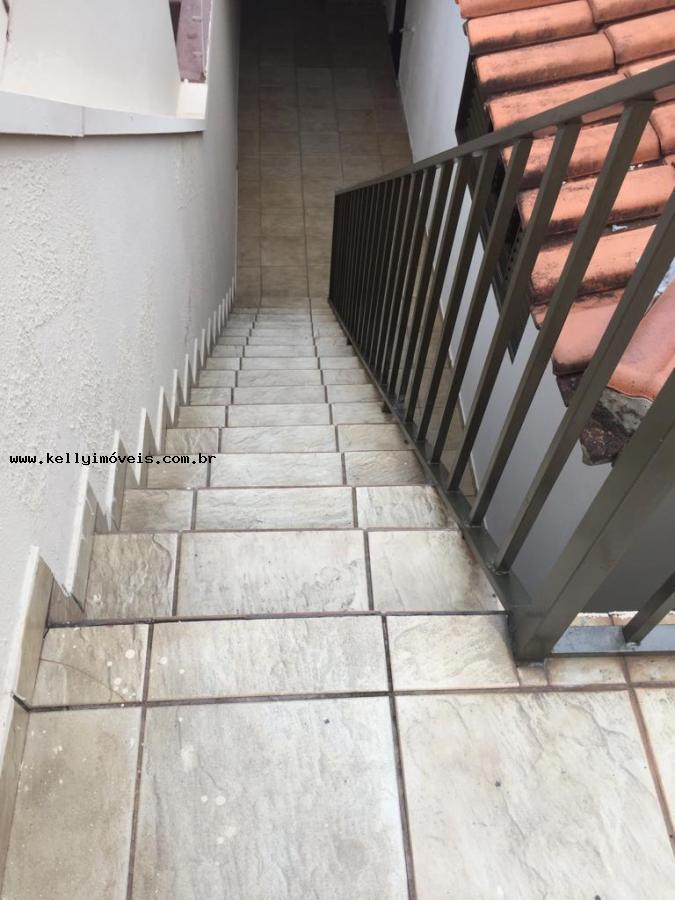 Casa à venda com 3 quartos, 180m² - Foto 16