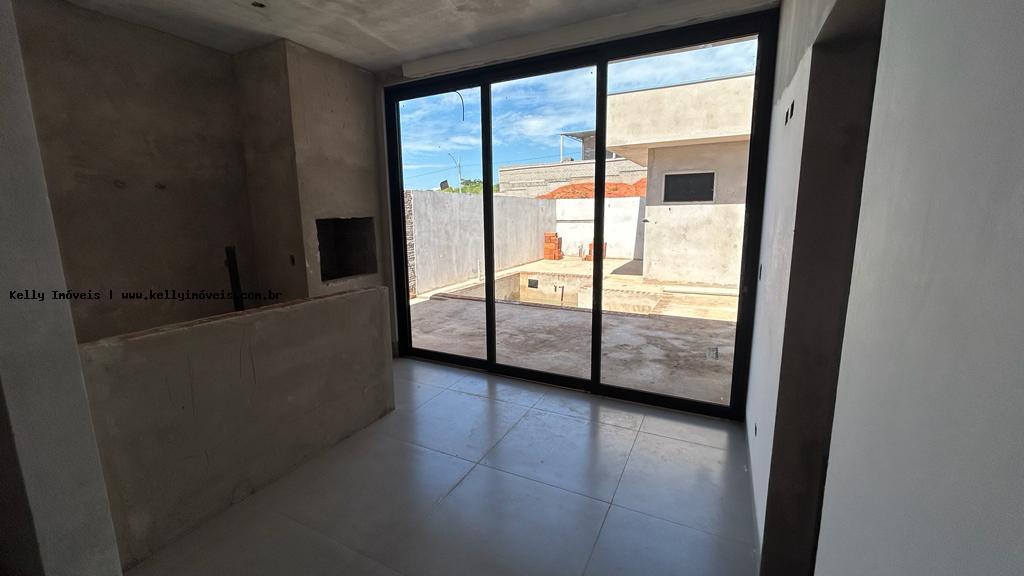 Casa de Condomínio à venda com 3 quartos, 300m² - Foto 9