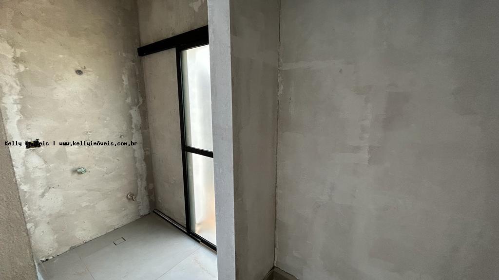 Casa de Condomínio à venda com 3 quartos, 300m² - Foto 13