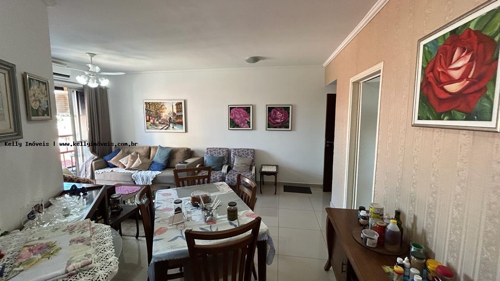 Apartamento à venda com 3 quartos, 76m² - Foto 3