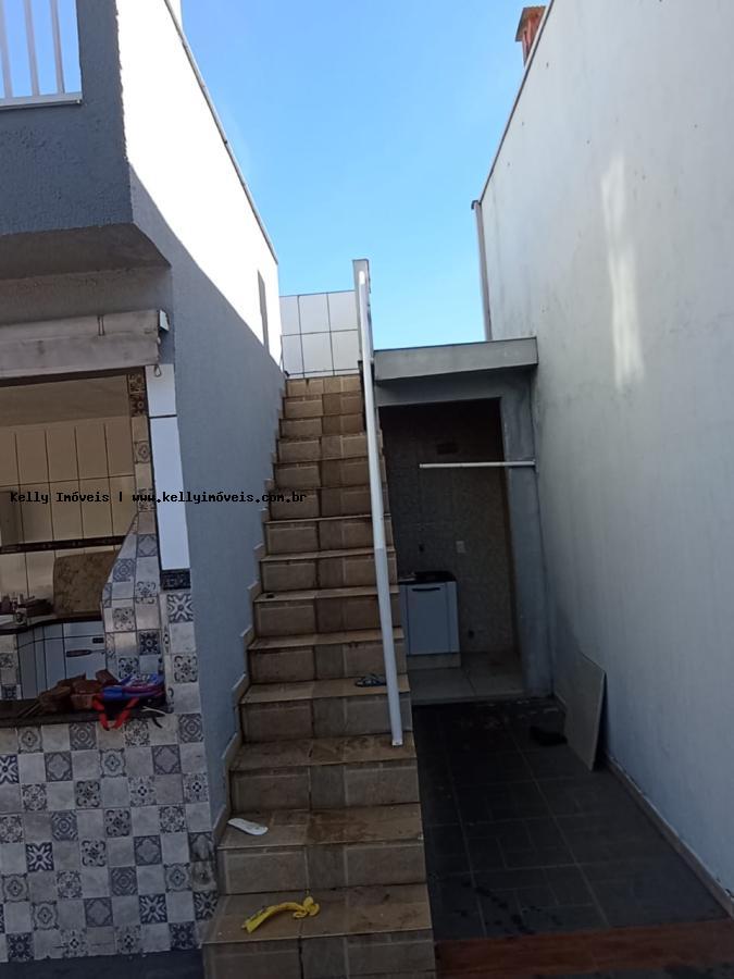 Casa à venda com 4 quartos, 315m² - Foto 29