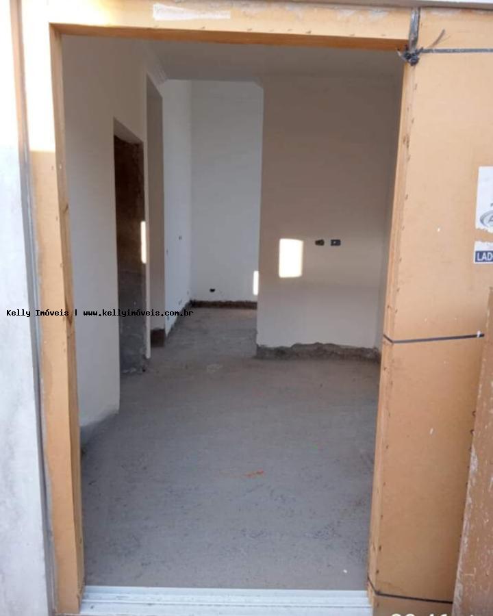 Casa à venda com 3 quartos, 180m² - Foto 14