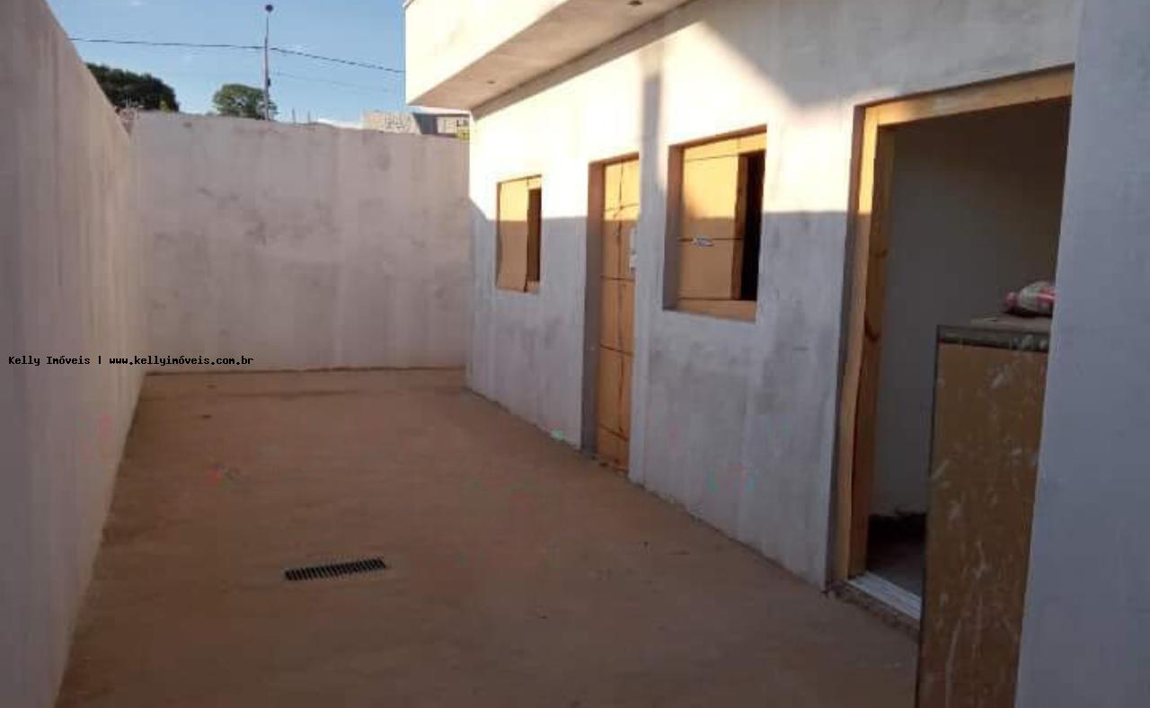 Casa à venda com 3 quartos, 180m² - Foto 5