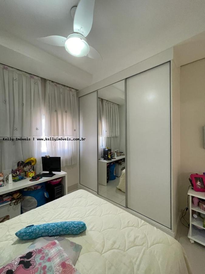 Casa de Condomínio à venda com 3 quartos, 360m² - Foto 23