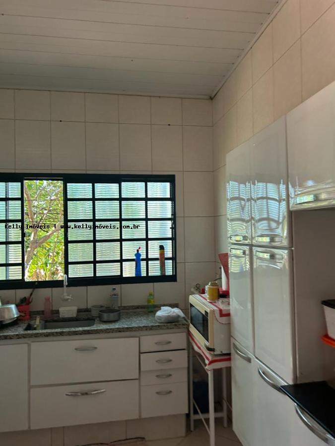 Chácara à venda com 2 quartos, 1011m² - Foto 3