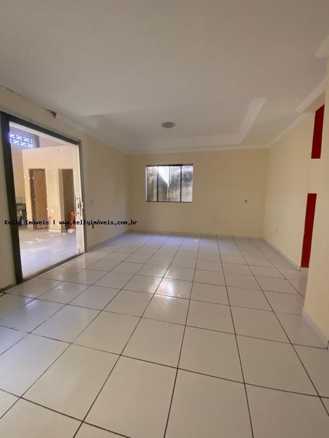 Casa à venda com 4 quartos, 320m² - Foto 8