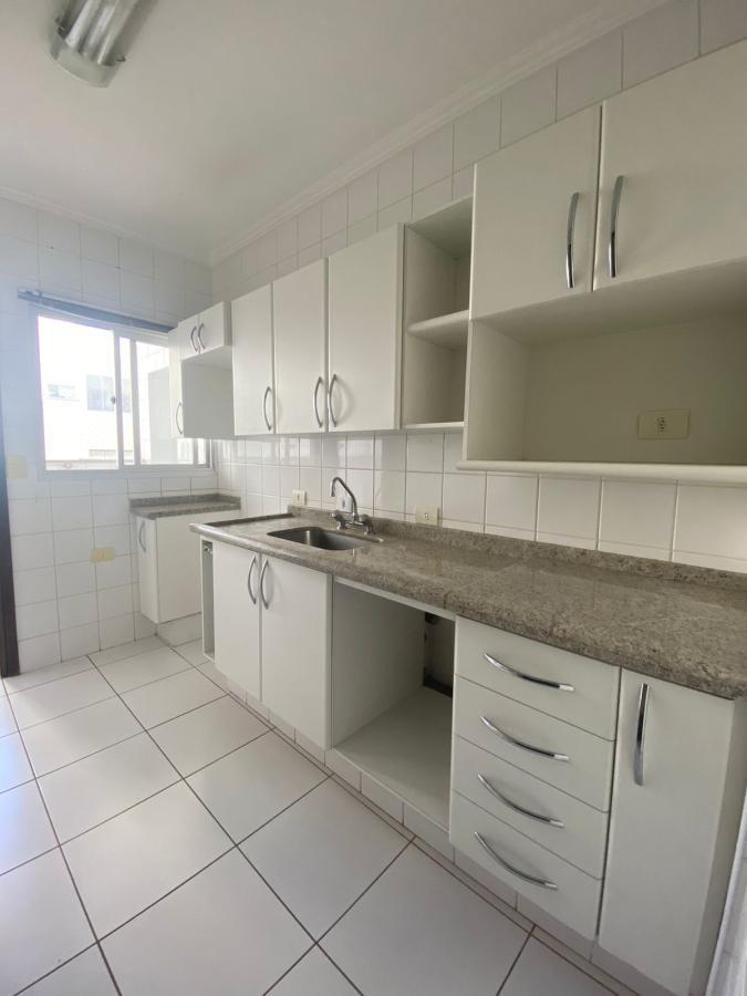 Apartamento à venda com 2 quartos, 89m² - Foto 7