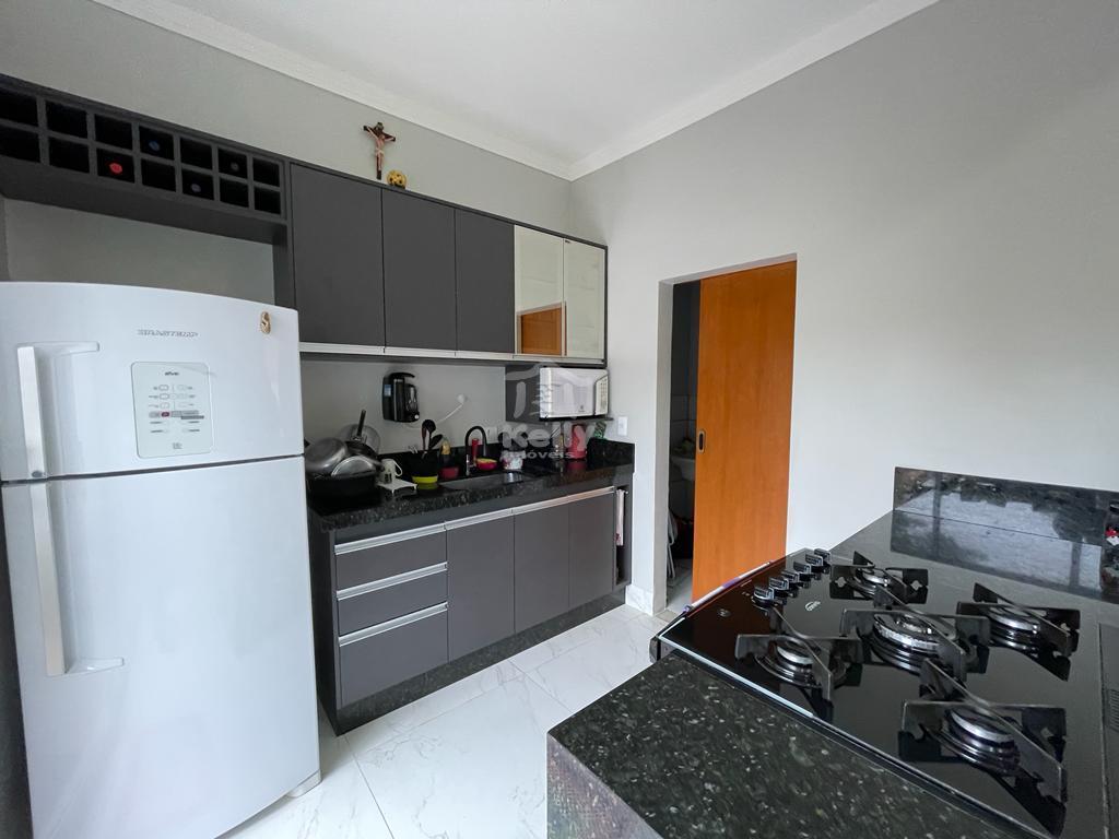 Casa à venda com 4 quartos, 580m² - Foto 9