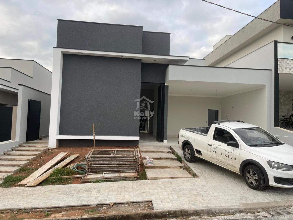 Casa de Condomínio à venda com 3 quartos, 300m² - Foto 1