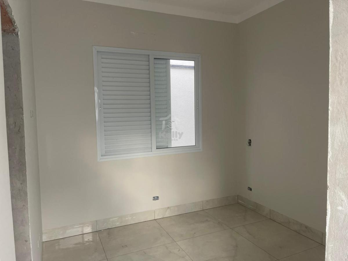 Casa de Condomínio à venda com 3 quartos, 300m² - Foto 3