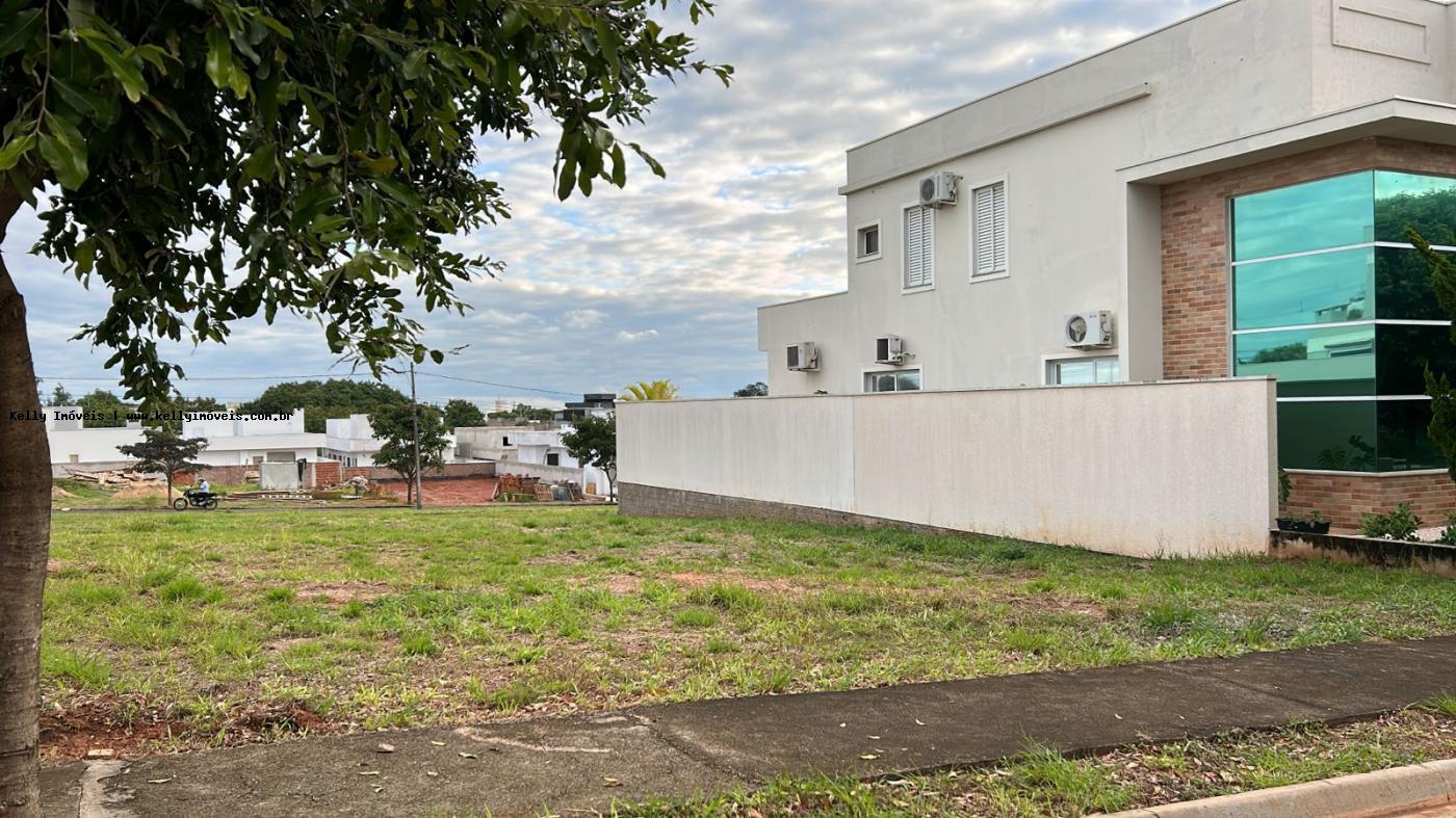 Terreno à venda, 300m² - Foto 1