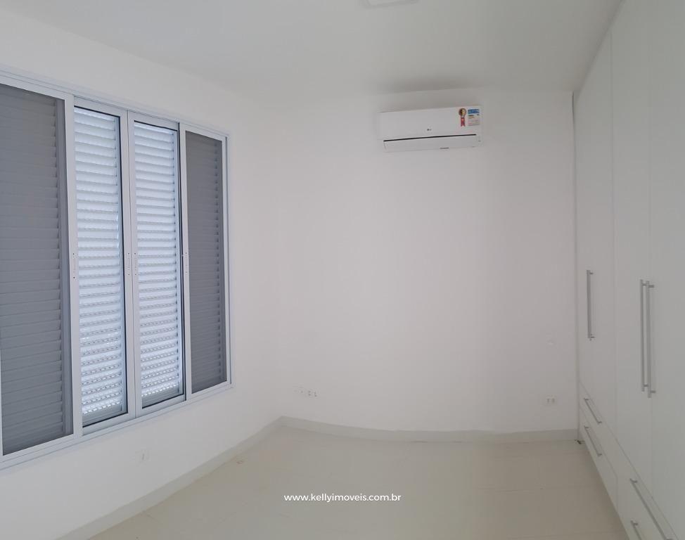 Chácara à venda com 4 quartos, 1600m² - Foto 7