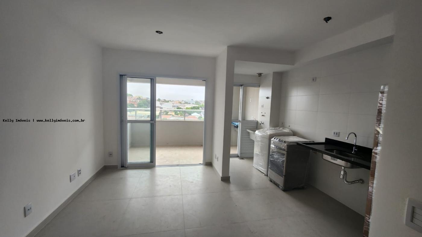 Apartamento à venda com 2 quartos, 63m² - Foto 1