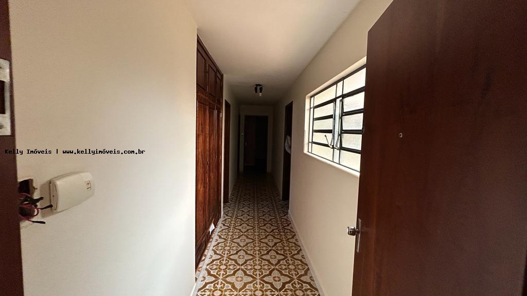 Prédio Inteiro para alugar com 3 quartos, 484m² - Foto 13