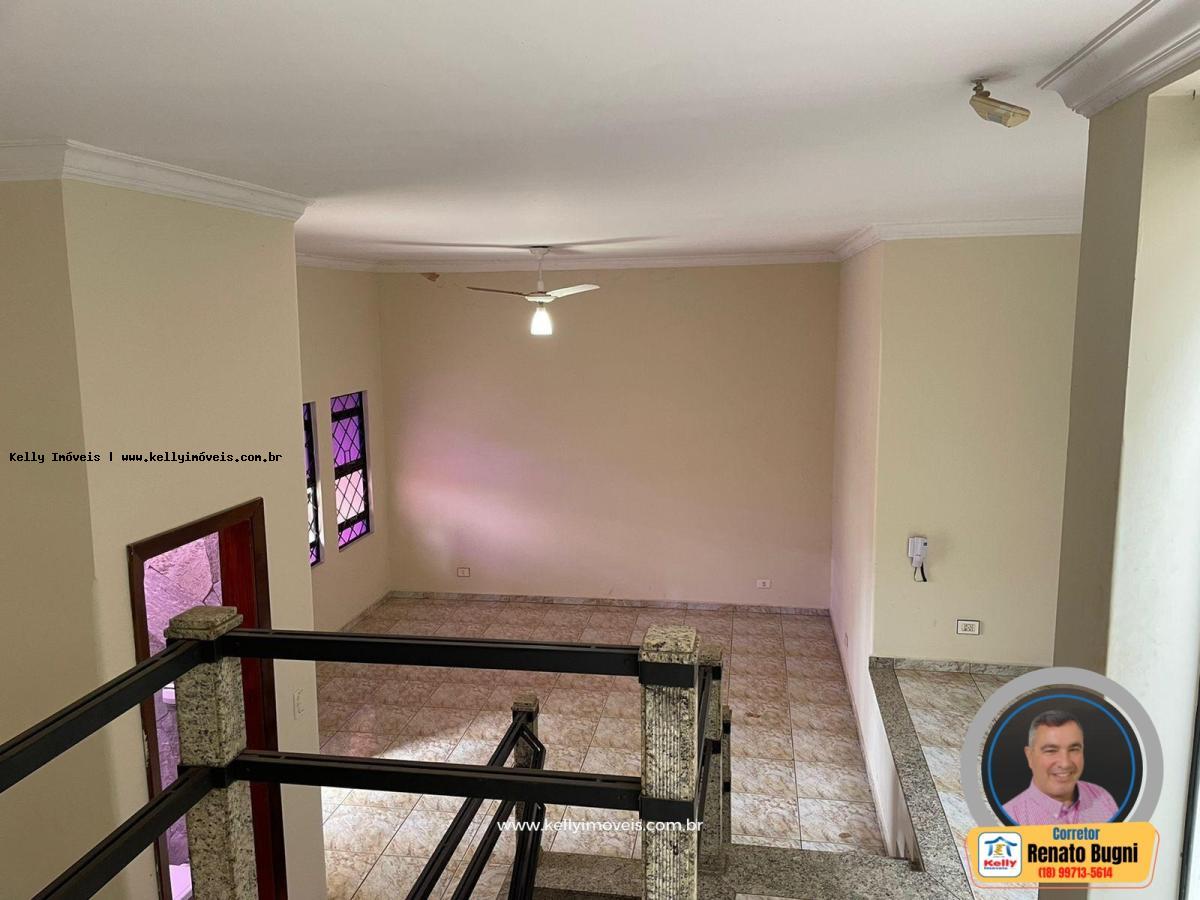 Casa à venda com 3 quartos, 210m² - Foto 6