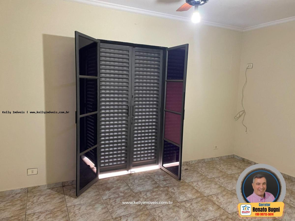 Casa à venda com 3 quartos, 210m² - Foto 11