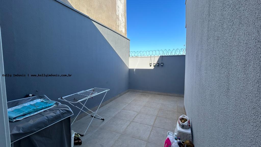 Prédio Inteiro à venda com 3 quartos, 180m² - Foto 9