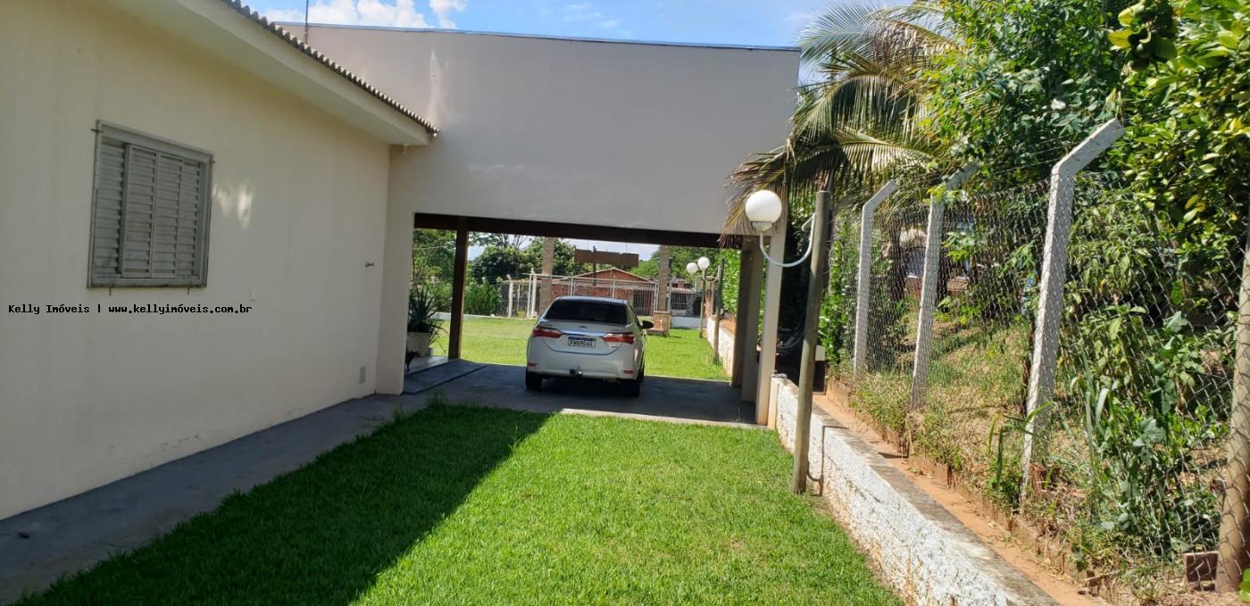 Chácara à venda com 3 quartos, 1500m² - Foto 12