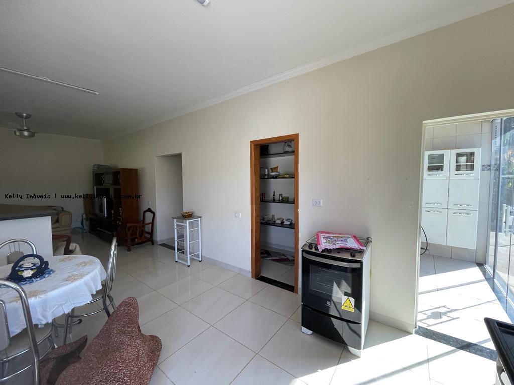 Chácara à venda com 3 quartos, 1500m² - Foto 30