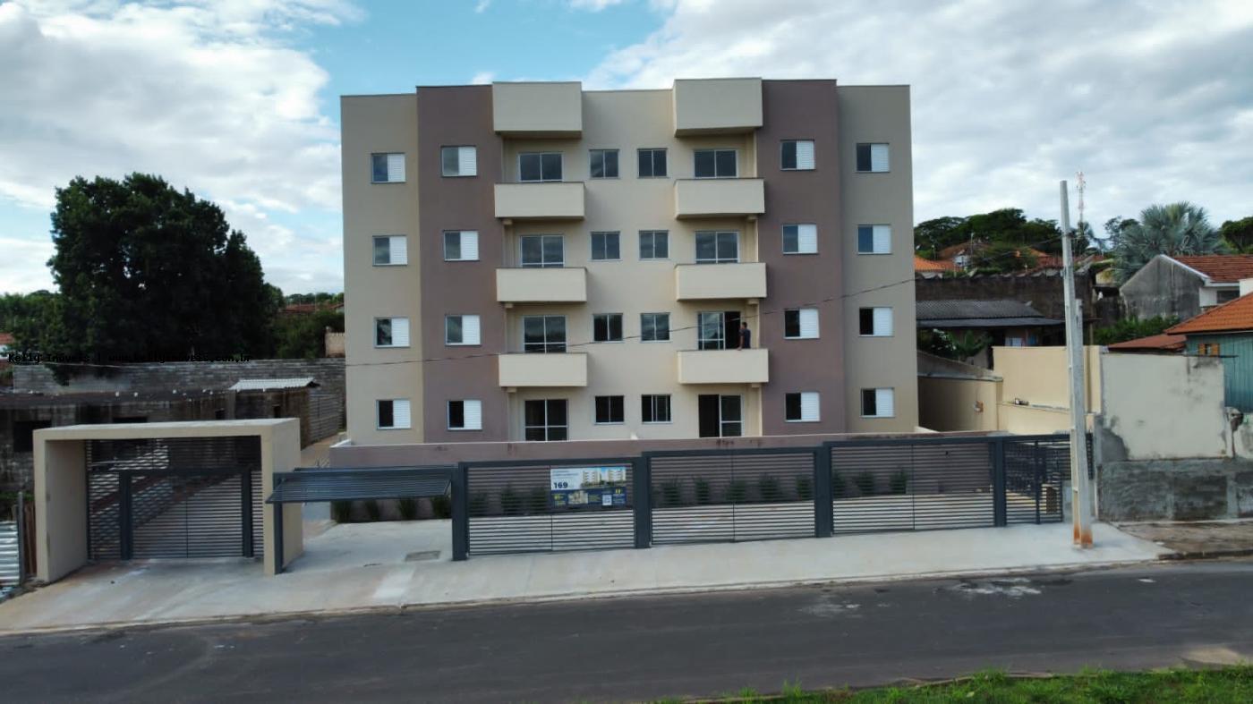 Apartamento à venda com 2 quartos, 61m² - Foto 4