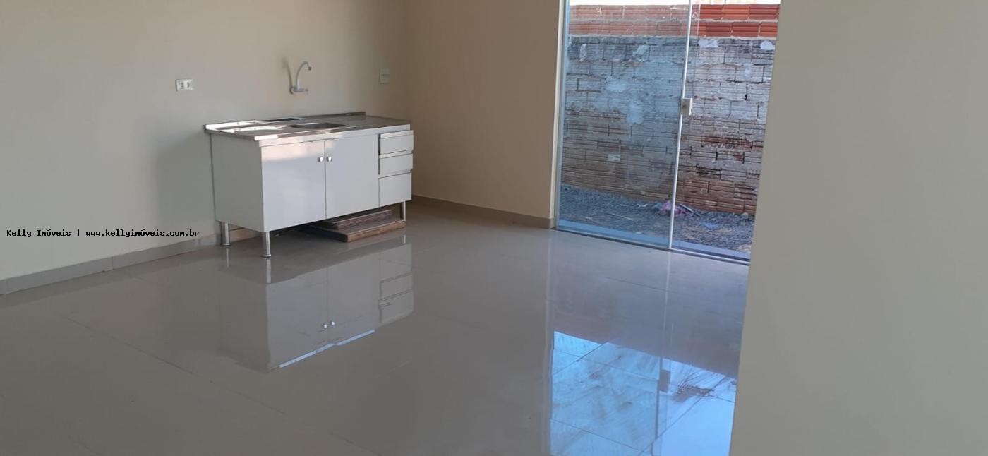 Casa à venda com 1 quarto, 180m² - Foto 9