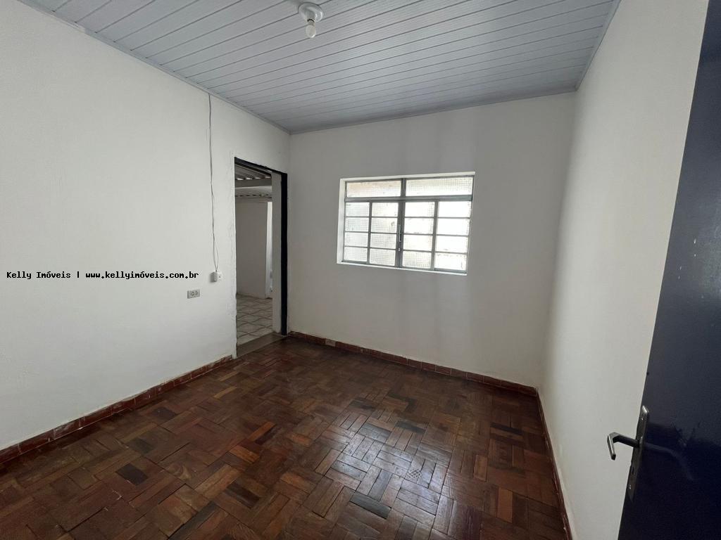 Casa para alugar com 3 quartos, 120m² - Foto 7