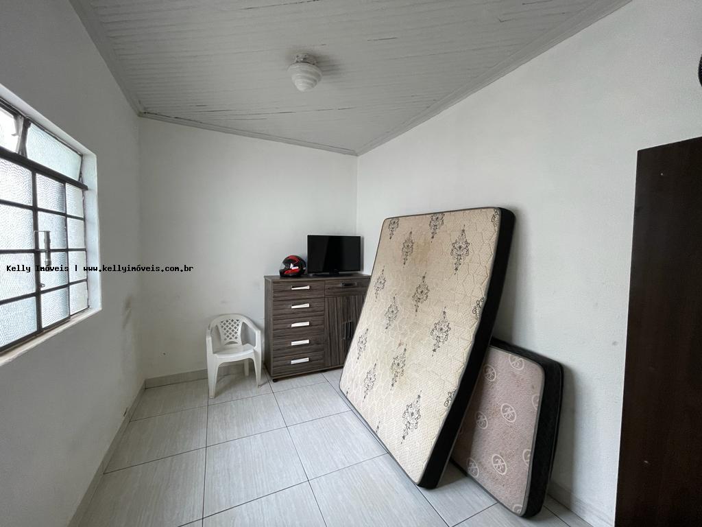 Casa à venda com 3 quartos, 90m² - Foto 15