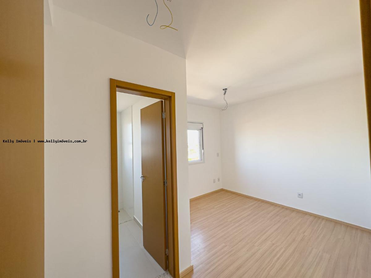 Apartamento à venda com 2 quartos, 78m² - Foto 10