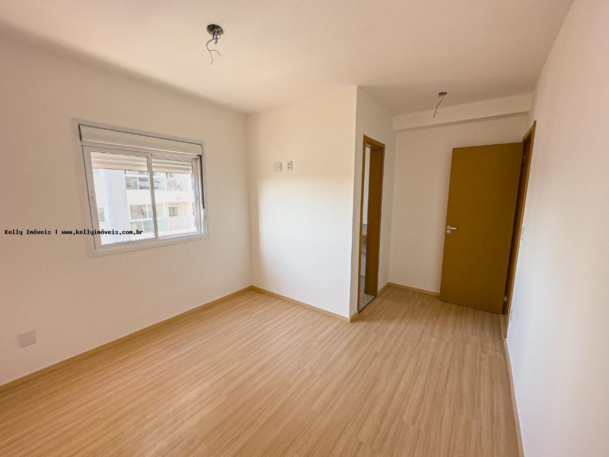 Apartamento à venda com 2 quartos, 78m² - Foto 30