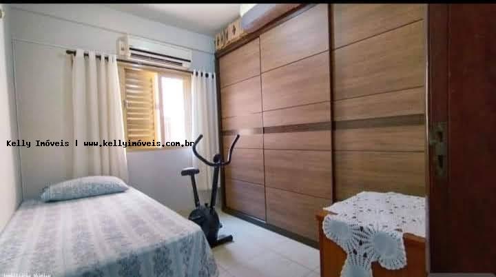 Apartamento à venda com 3 quartos, 94m² - Foto 3