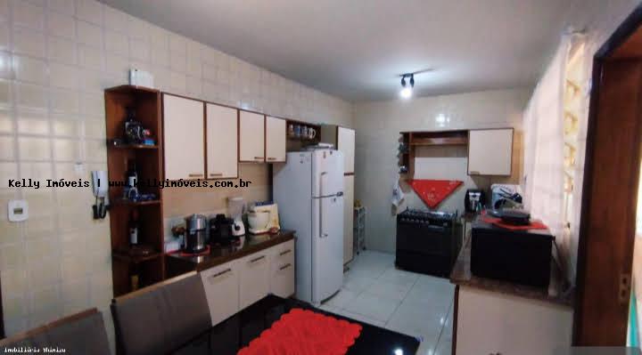 Apartamento à venda com 3 quartos, 94m² - Foto 11