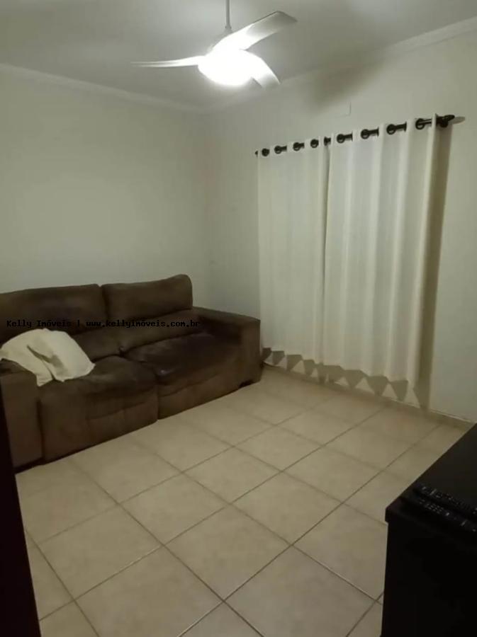 Apartamento à venda com 3 quartos, 100m² - Foto 11