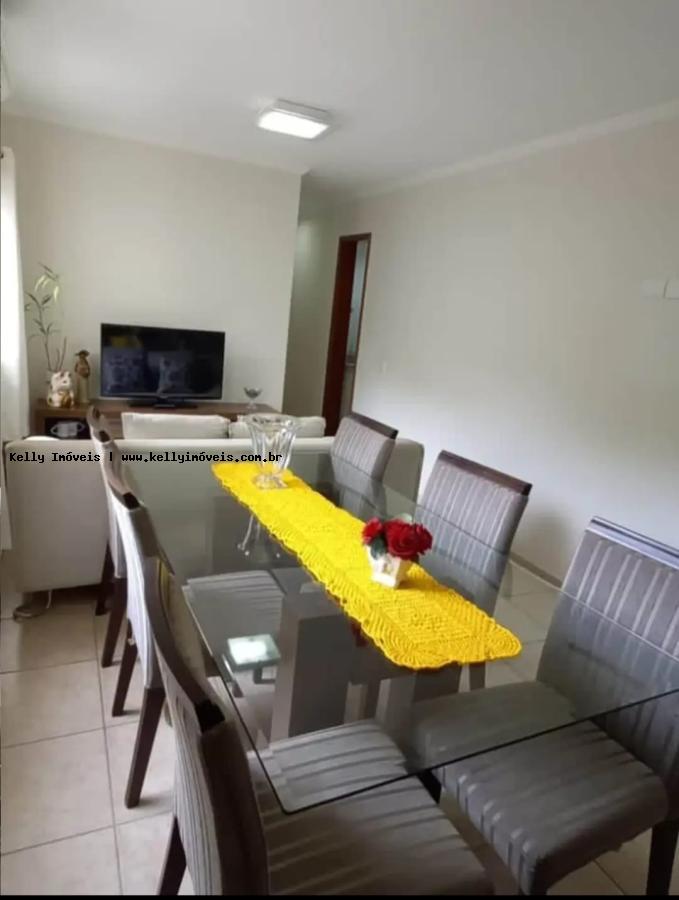 Apartamento à venda com 3 quartos, 100m² - Foto 2