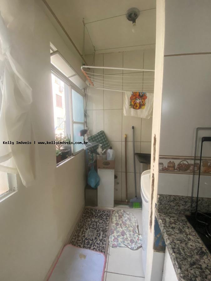 Apartamento à venda com 2 quartos, 51m² - Foto 11