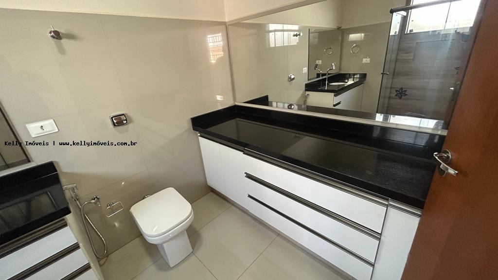 Casa de Condomínio à venda com 3 quartos, 252m² - Foto 14