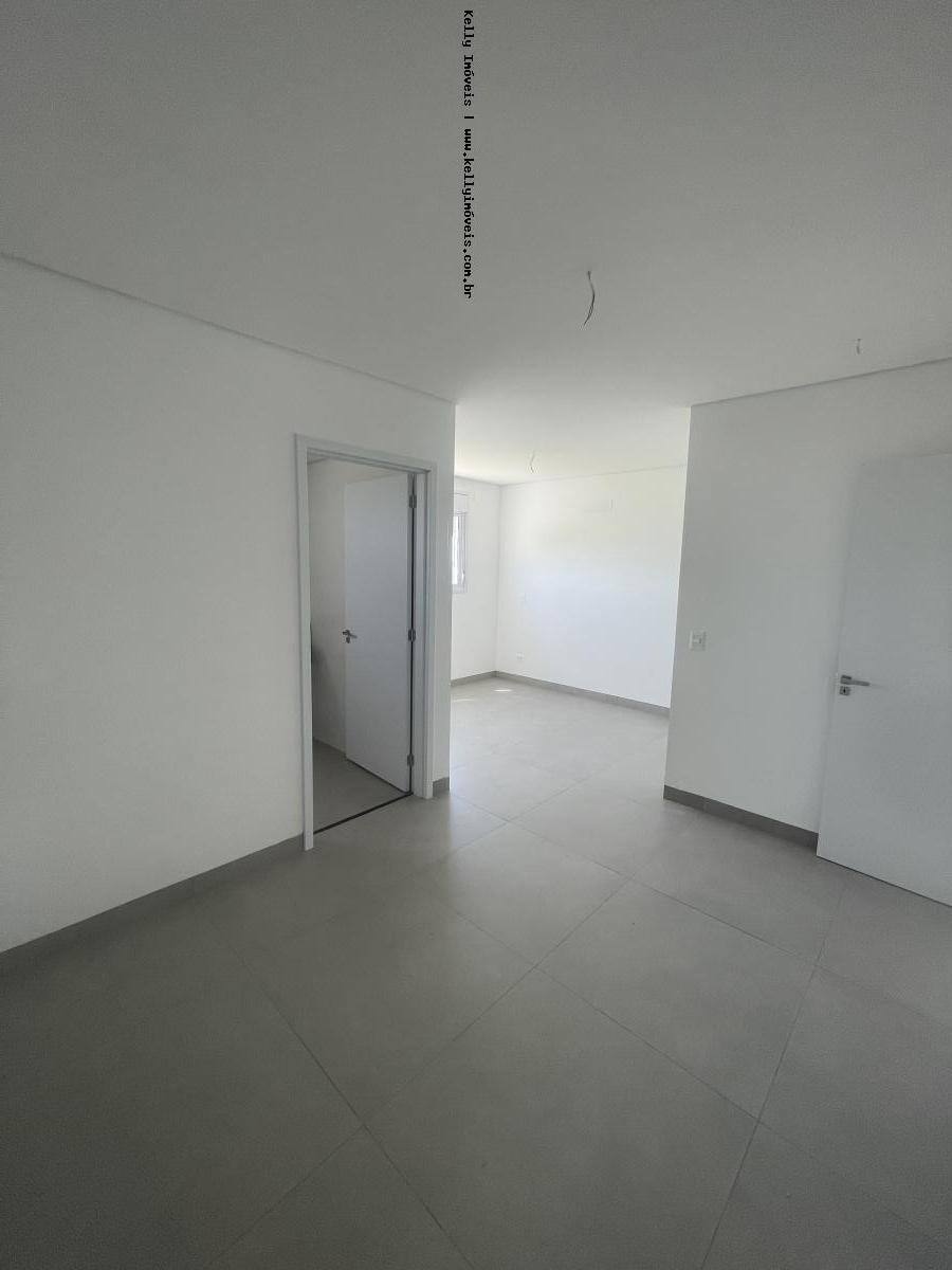 Apartamento à venda com 3 quartos, 151m² - Foto 10