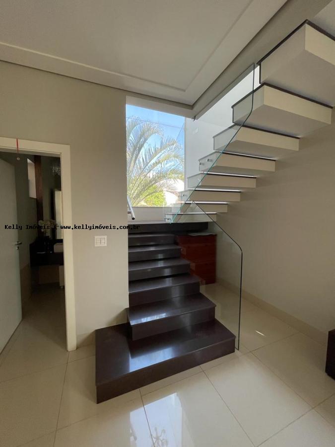 Casa de Condomínio à venda com 3 quartos, 300m² - Foto 29