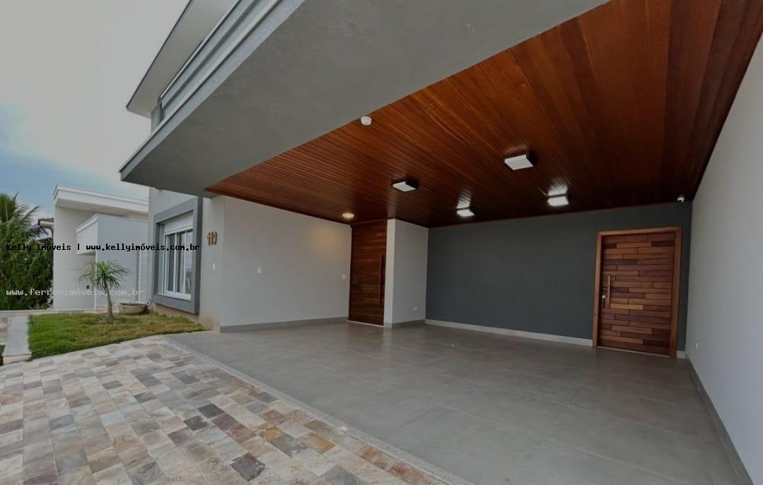 Casa de Condomínio à venda com 4 quartos, 257m² - Foto 3