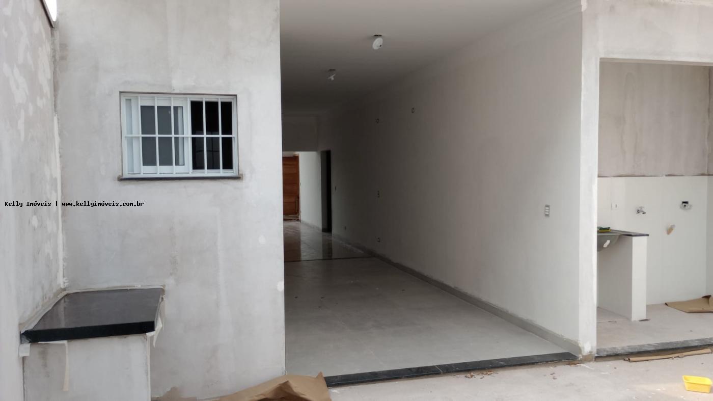 Casa à venda com 3 quartos, 146m² - Foto 12