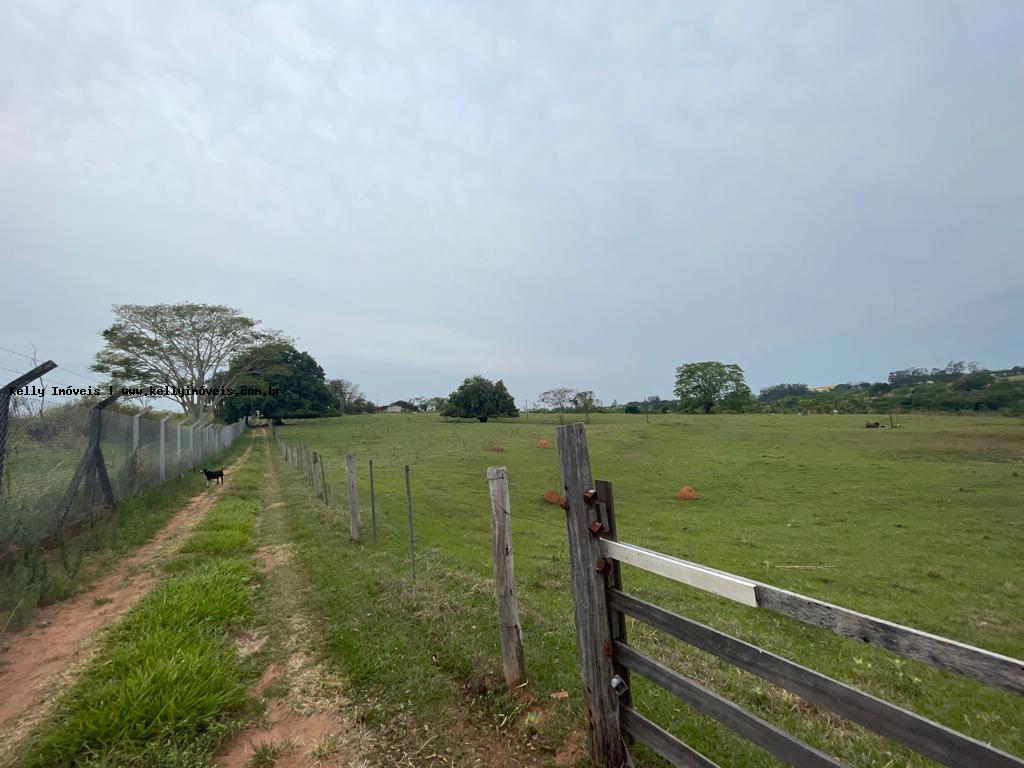 Chácara à venda com 3 quartos, 72600m² - Foto 42